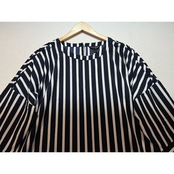 Banana Republic Women's Shoulder Button Top 3/4 Sleeve Size L Navy White Stripe - Picture 7 of 14